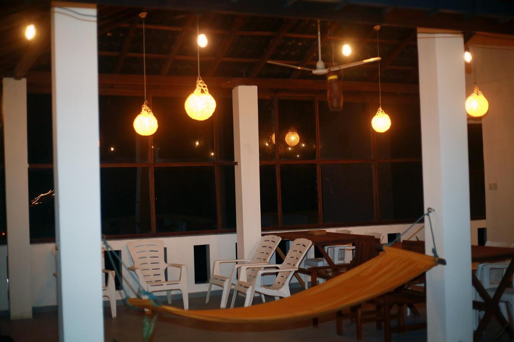 Shehara Sun Surf Lodge Midigama East Exterior foto